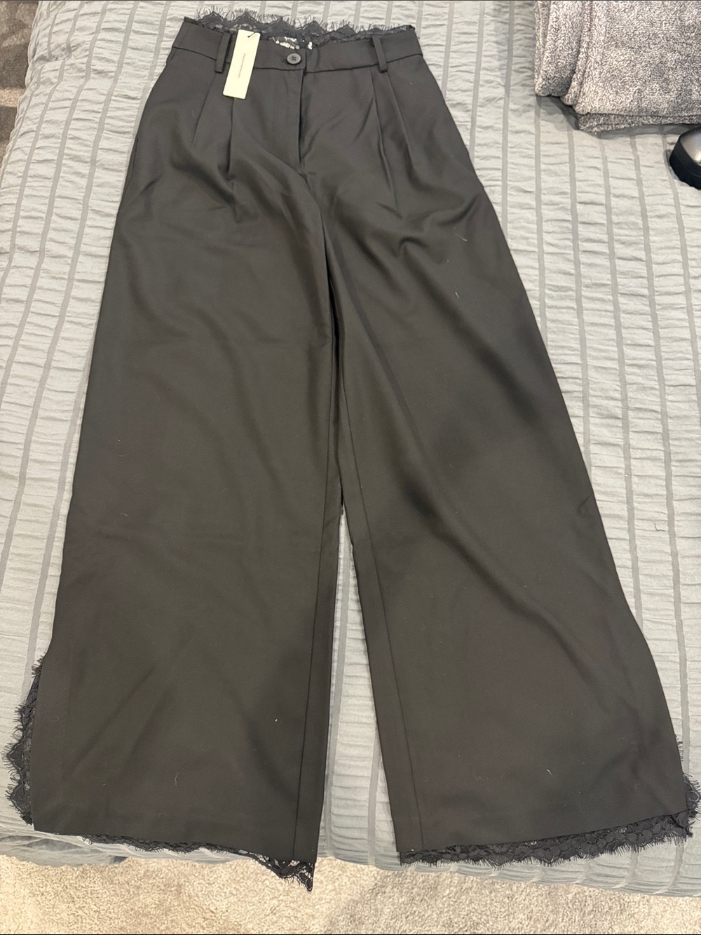 Commense Black Wide-Leg Pants with Lace Hem
